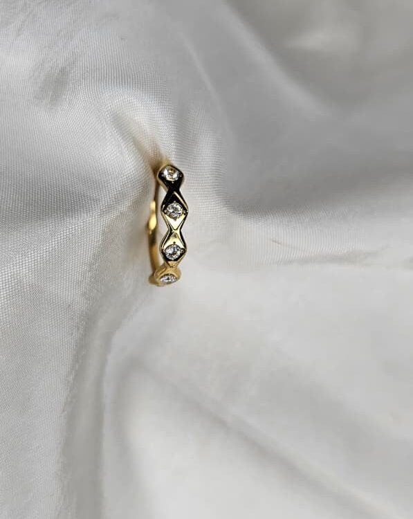 Anti-Tarnish Ring - Gold Round Stones