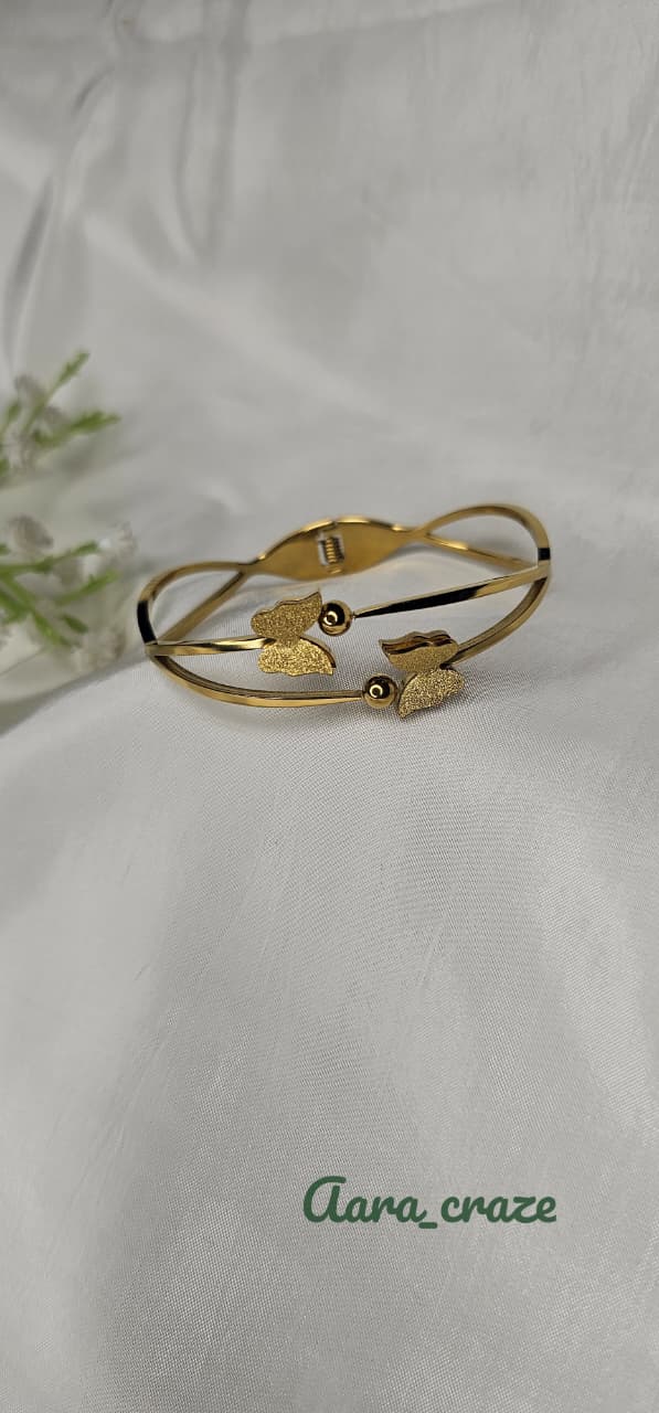 Anti-Tarnish Kada - Butterfly 🦋