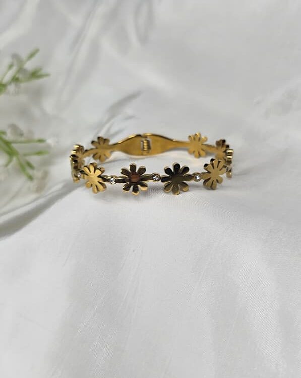 Anti-Tarnish Kada - Flower 🌸