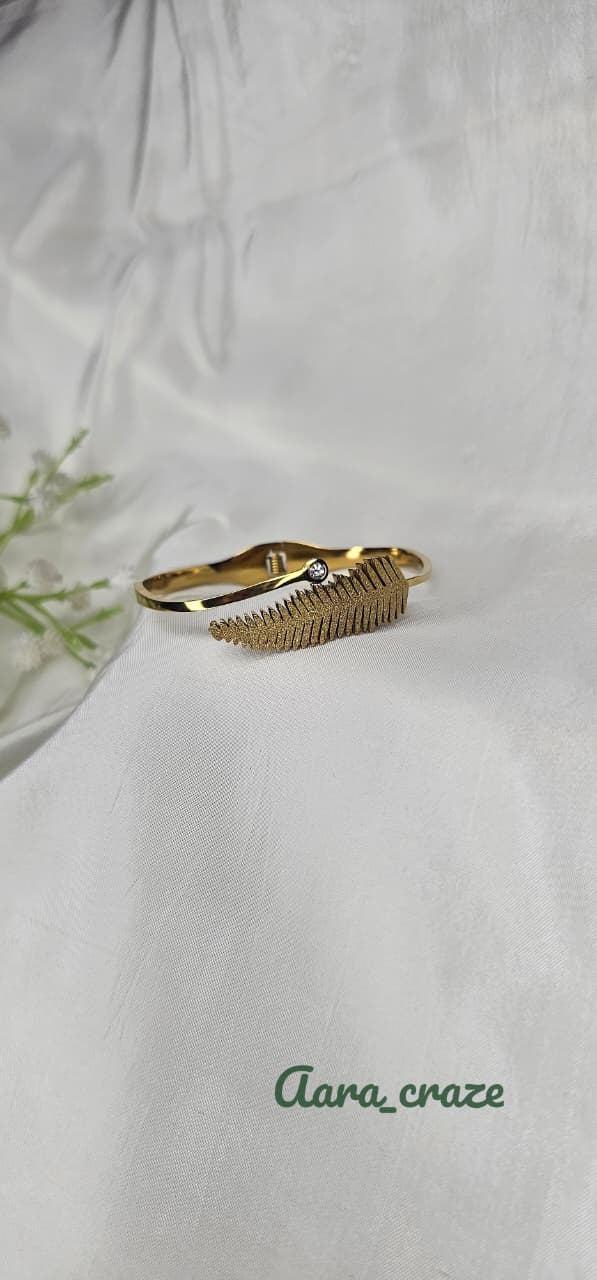 Anti-Tarnish Kada - Leaf 🍃