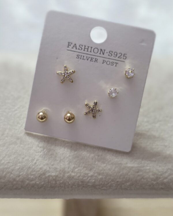 3 in 1 earrings💫